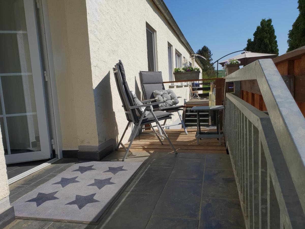 Münstermaifeld Moderne Ferienwohnung Black Beauty Auf Idyllischem Reiterhof Naehe Burg Eltz מראה חיצוני תמונה